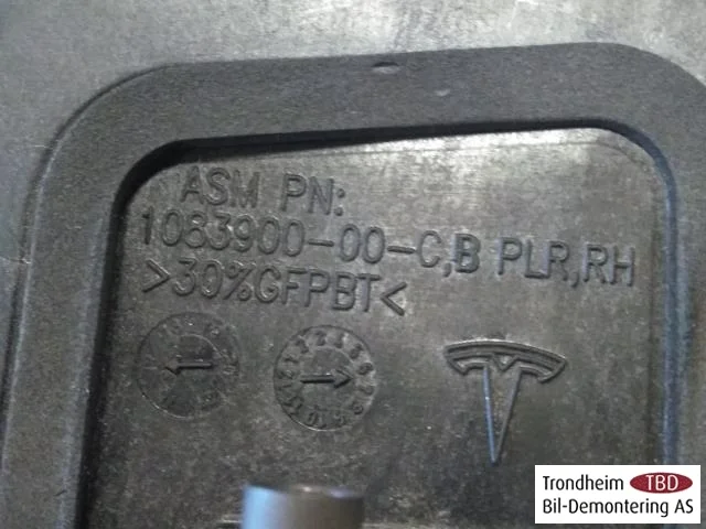 Tesla MODEL S 2013- Body shell view 4