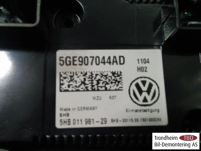 Volkswagen GOLF, E-GOLF VII 2013-20 Fűtéskezelő egység nézet 3