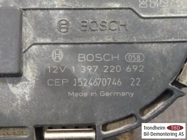 Volkswagen GOLF, E-GOLF VII 2013-20 Windshield wiper motor view 4
