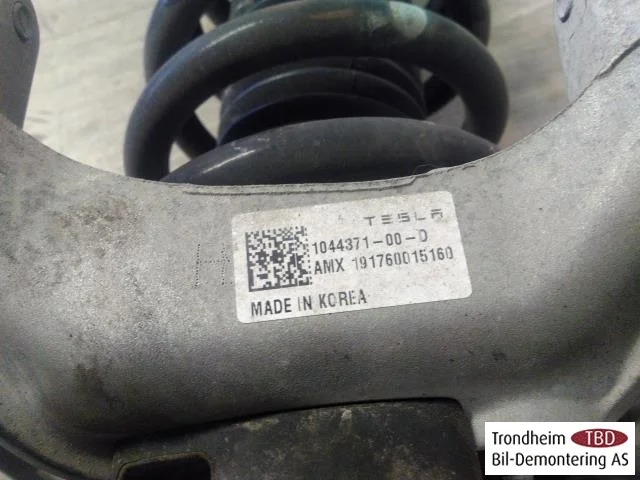 Tesla MODEL 3 2017--> Amortizor tip McPherson, față stânga vedere 3