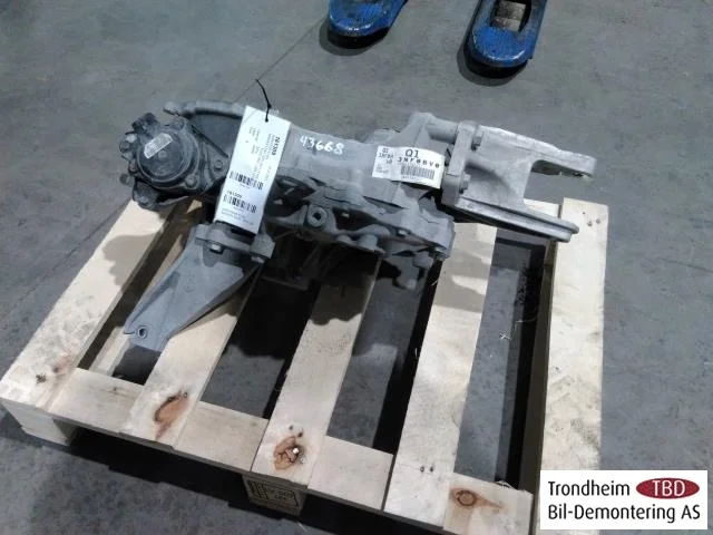 Nissan LEAF 2011-17 Automatic transmission view 2