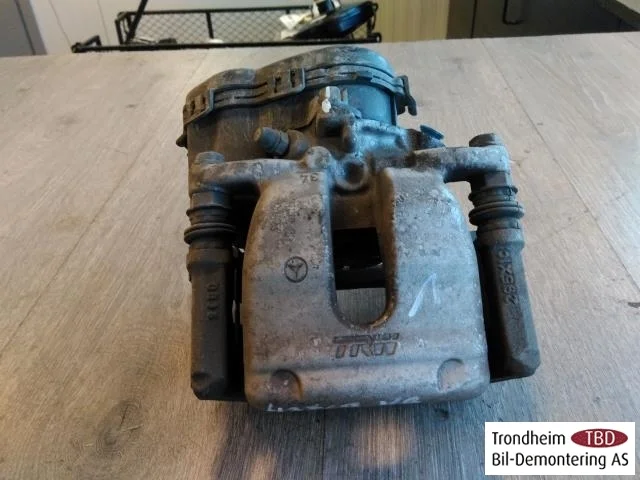 Mercedes B 180-200 W246/W242 2012-19 Rear left brake caliper