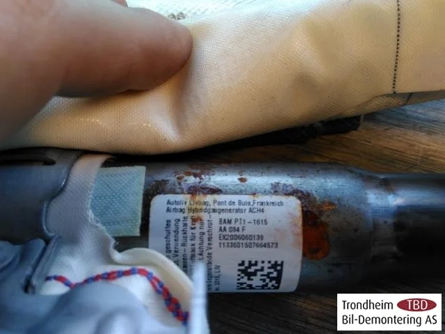 Mercedes B 180-200 W246/W242 2012-19 Right curtain airbag view 3