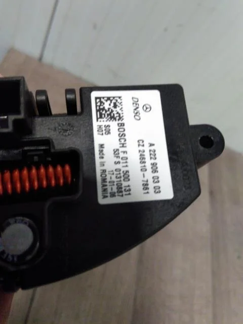 Mercedes B 180-200 W246/W242 2012-19 Fűtésventilátor előtét ellenállás nézet 3