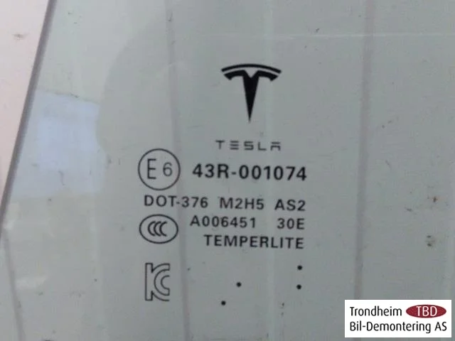 Tesla MODEL S 2013- Ajtóüveg, 4 ajtós, hátsó, bal nézet 2