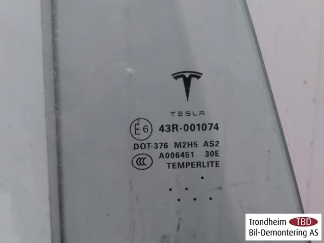 Tesla MODEL S 2013- Ajtóüveg, 4 ajtós, hátsó, jobb nézet 3