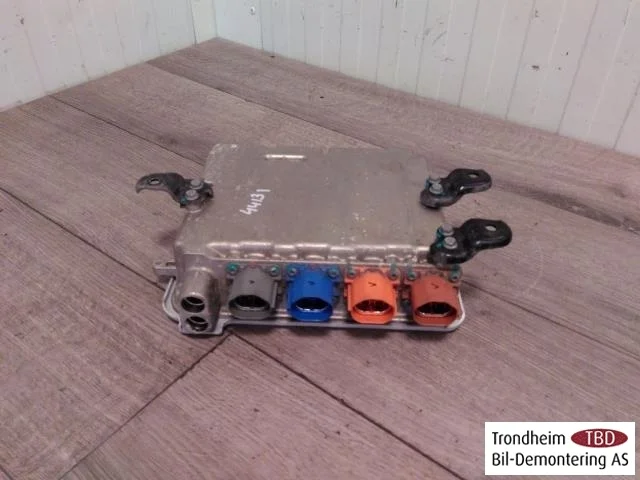 Tesla MODEL S 2013- Electrical, other