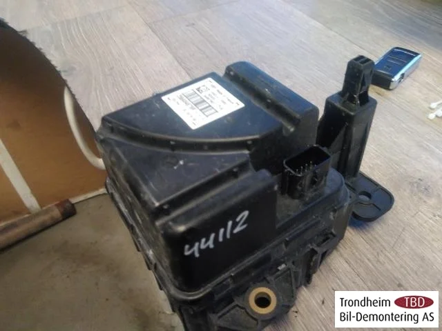 Renault ZOE/E- TECH 2013--> Engine sound speaker view 2