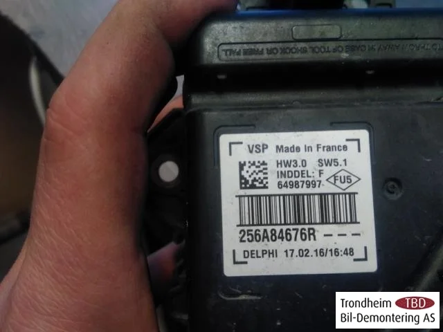 Renault ZOE/E- TECH 2013--> Engine sound speaker view 3