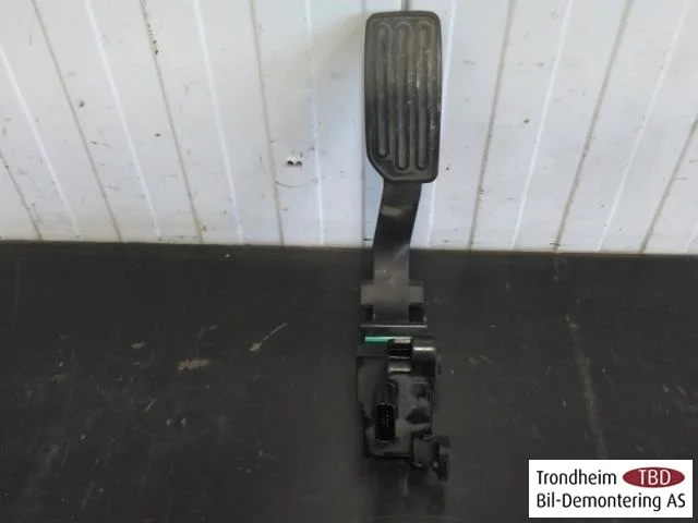 Nissan LEAF 2011-17 Accelerator pedal