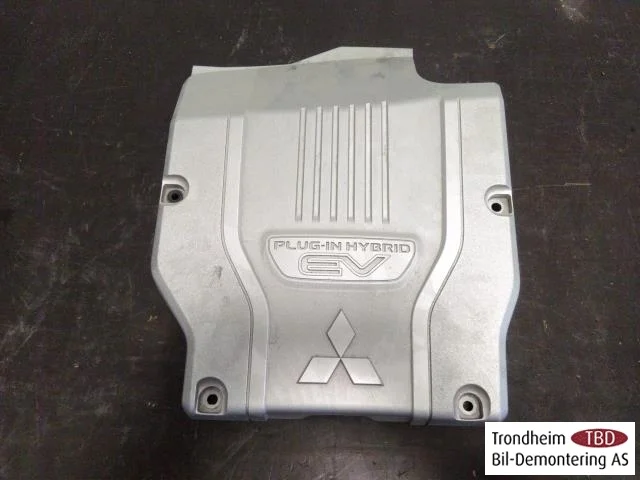 Mitsubishi OUTLANDER 2013-21 Motorburkolat (felső)