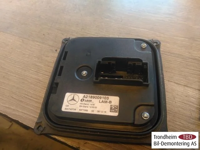 Mercedes B 180-200 W246/W242 2012-19 Vezérlőegység, xenon