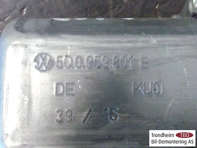 Volkswagen GOLF, E-GOLF VII 2013-20 Window regulator motor view 3