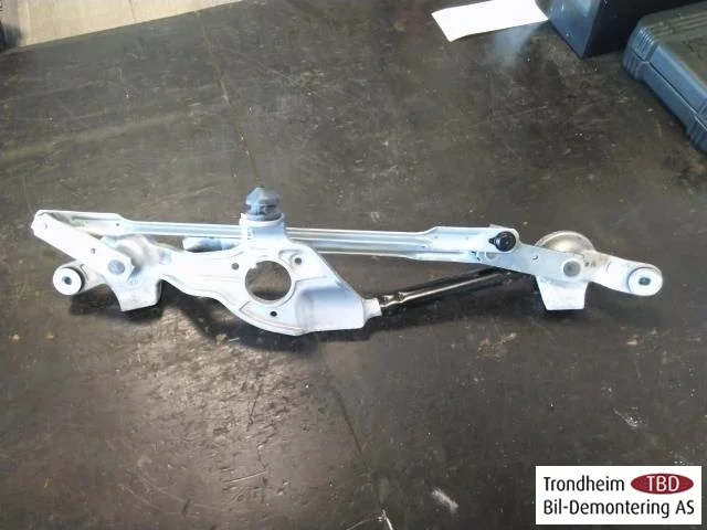 Hyundai KONA / ELECTRIC 2018-23 Windshield wiper linkage view 2