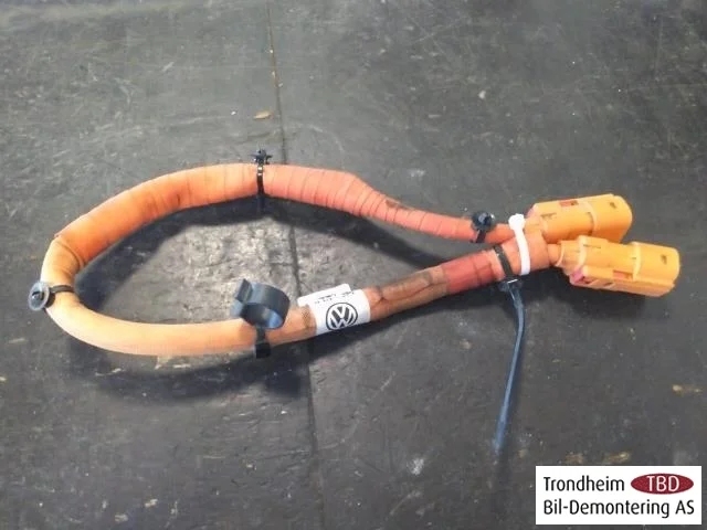 Volkswagen PASSAT 2015-19 Wiring harness, high voltage