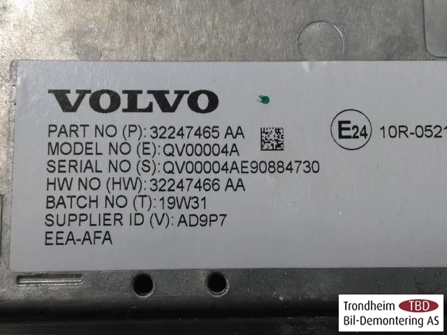 Volvo XC60 2018- GPS navigation view 3