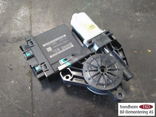 Volvo XC60 2018- Window regulator motor view 2