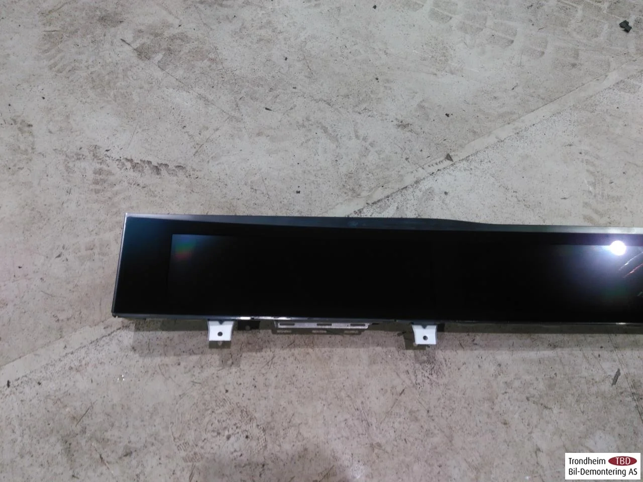 Hongqi E-HS9 2022- Ceasuri bord complete vedere 4