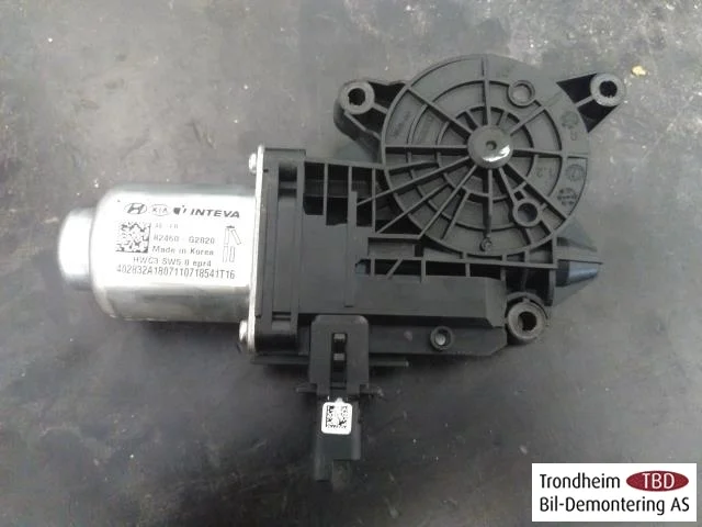 Hyundai IONIQ AE 2017-22 Window regulator motor view 2