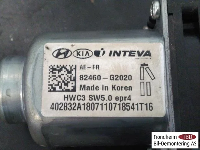 Hyundai IONIQ AE 2017-22 Window regulator motor view 3
