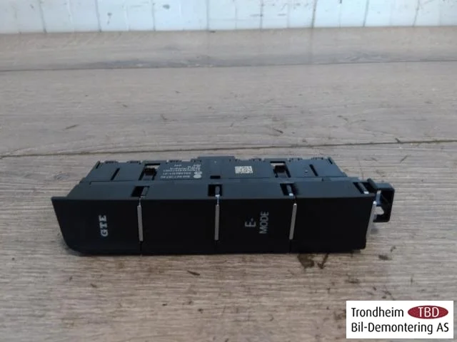 Volkswagen PASSAT 2015-19 Other switches