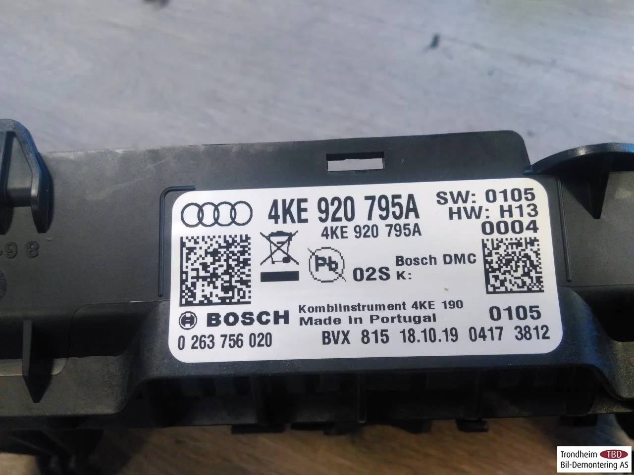 Audi E-TRON, S GE 2019- Instrument cluster assembly view 3