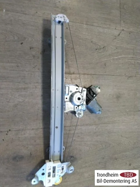 Nissan LEAF 2017-24 Electric window regulator, complete view 3
