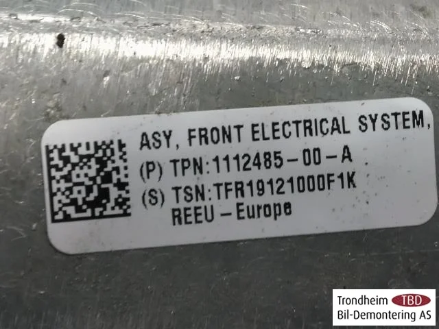 Tesla MODEL 3 2017--> Vezérlőegység, egyéb nézet 3