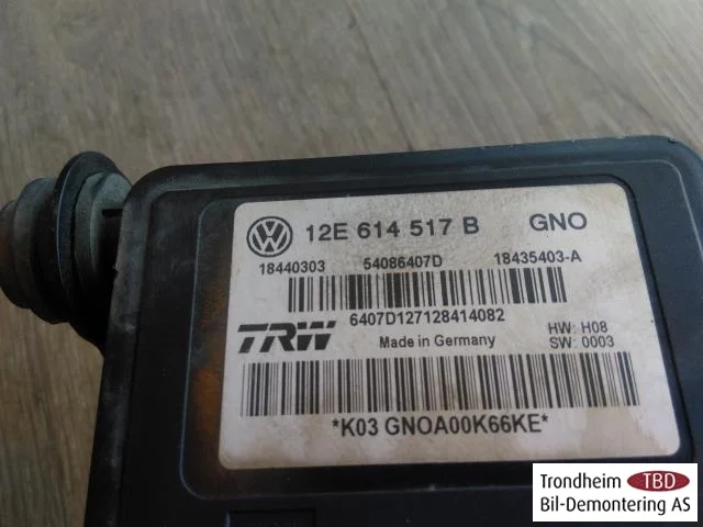Volkswagen UP!, E-UP! ABS hydraulic unit view 2