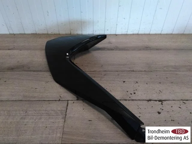 Nissan LEAF 2017-24 Spoiler, tailgate
