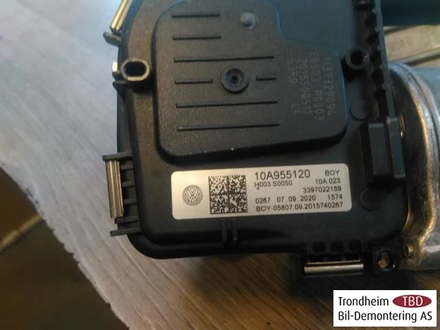 Volkswagen ID.3 2021- Ablaktörlő motor, szélvédő nézet 3