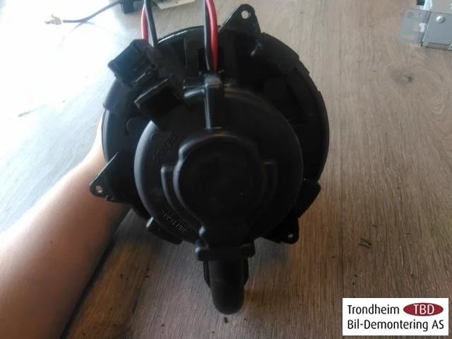 Renault ZOE/E- TECH 2013--> Fűtésventilátor motor nézet 2