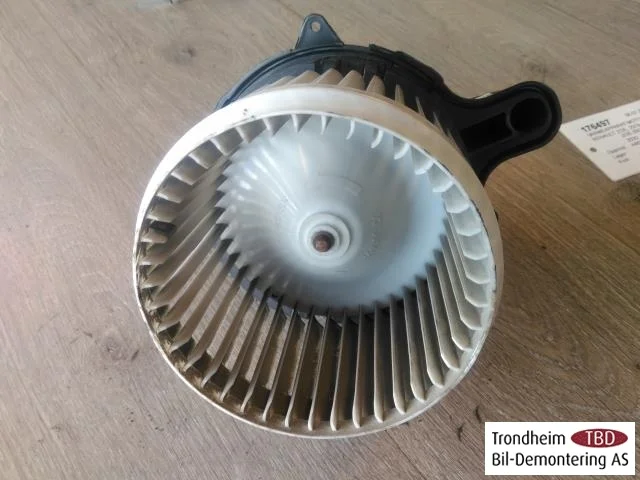 Renault ZOE/E- TECH 2013--> Fűtésventilátor motor nézet 3