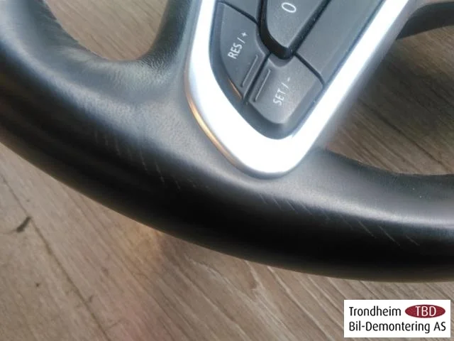 Renault ZOE/E- TECH 2013--> Kormánykerék nézet 3
