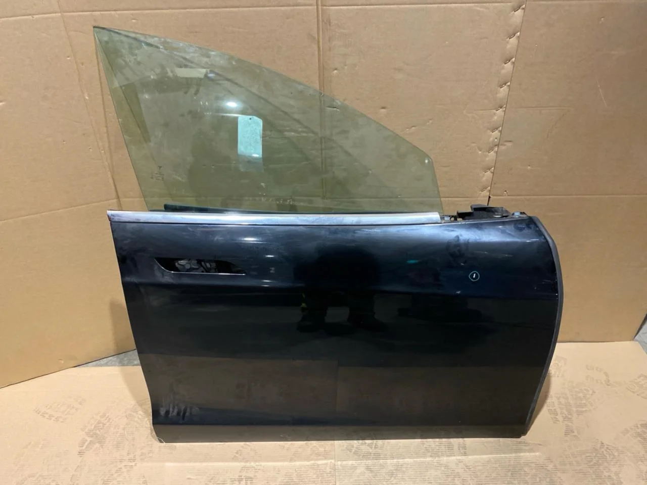 Tesla MODEL S 2013- Ajtó, 4 ajtós, első, jobb nézet 4