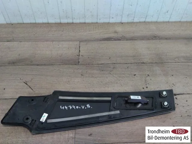 Tesla MODEL S 2013- Body shell view 2