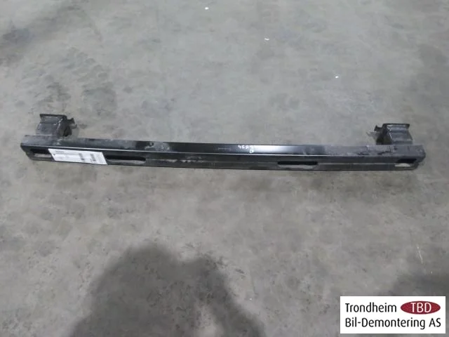 Mercedes V W447//W640/W448 2014- Bumper reinforcement beam, rear