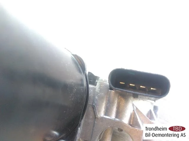 Mercedes V W447//W640/W448 2014- Ablaktörlő motor, szélvédő nézet 3