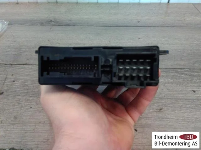 Mercedes V W447//W640/W448 2014- Vezérlőegység, egyéb nézet 2