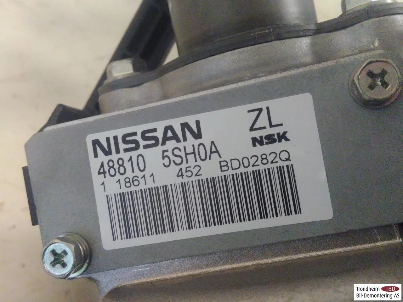 Nissan LEAF 2017-24 Steering column assembly with power assist view 3