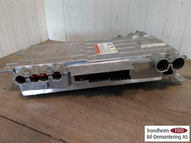 Tesla MODEL S 2013- Elektromos, egyéb nézet 3