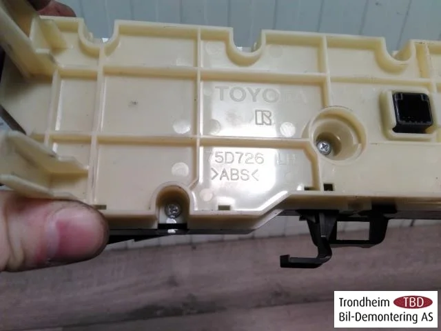 Toyota PRIUS ZVW30 2009-20 Fűtéskezelő egység nézet 3