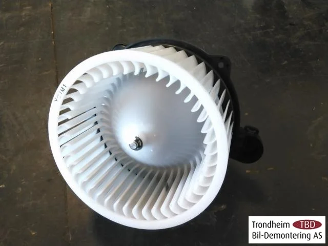 Hyundai KONA / ELECTRIC 2018-23 Heater blower motor view 2