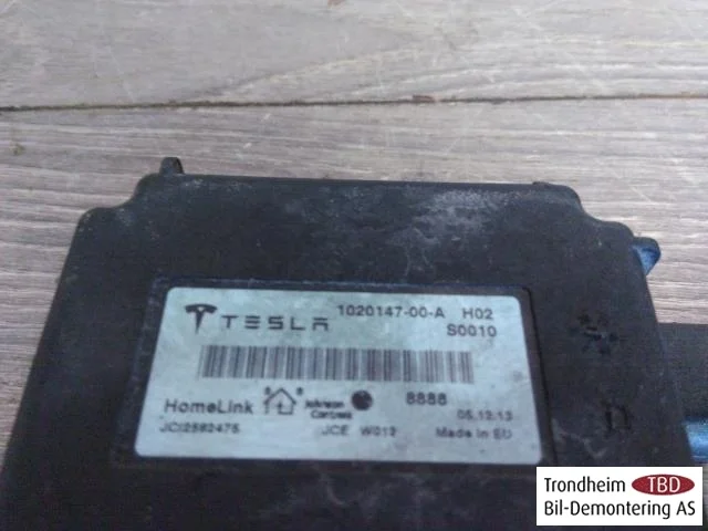 Tesla MODEL S 2013- Vezérlőegység, egyéb nézet 4