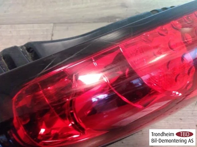 Peugeot ION Lampă spate stânga vedere 4