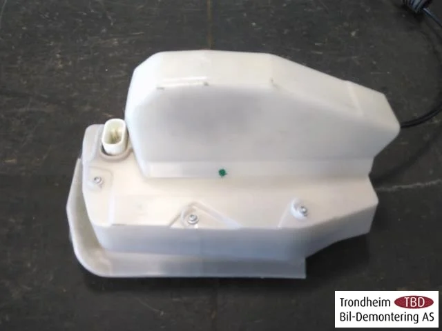 Tesla MODEL 3 2017--> Ajtózár ház nézet 3