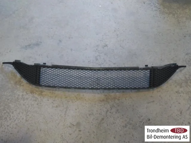Mercedes B 180-200 W246/W242 2012-19 Grilă radiator, secțiune centrală