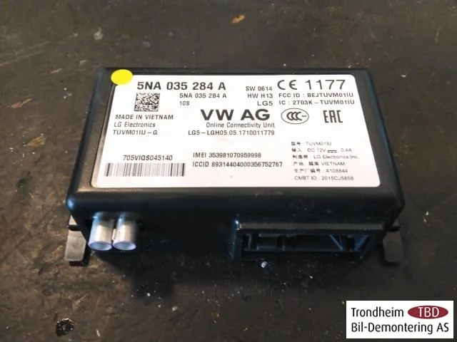 Volkswagen PASSAT 2015-19 Control unit, other