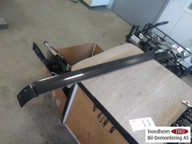 Mercedes V W447//W640/W448 2014- Body shell