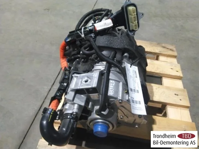 Ford MUSTANG MACH-E 2021- Elektromos motor, első nézet 3